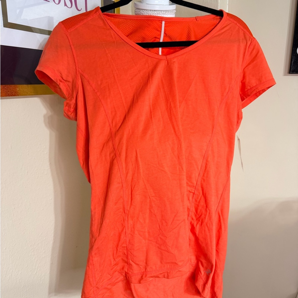 Vibrant Orange Short Sleeve Women's Tee‎